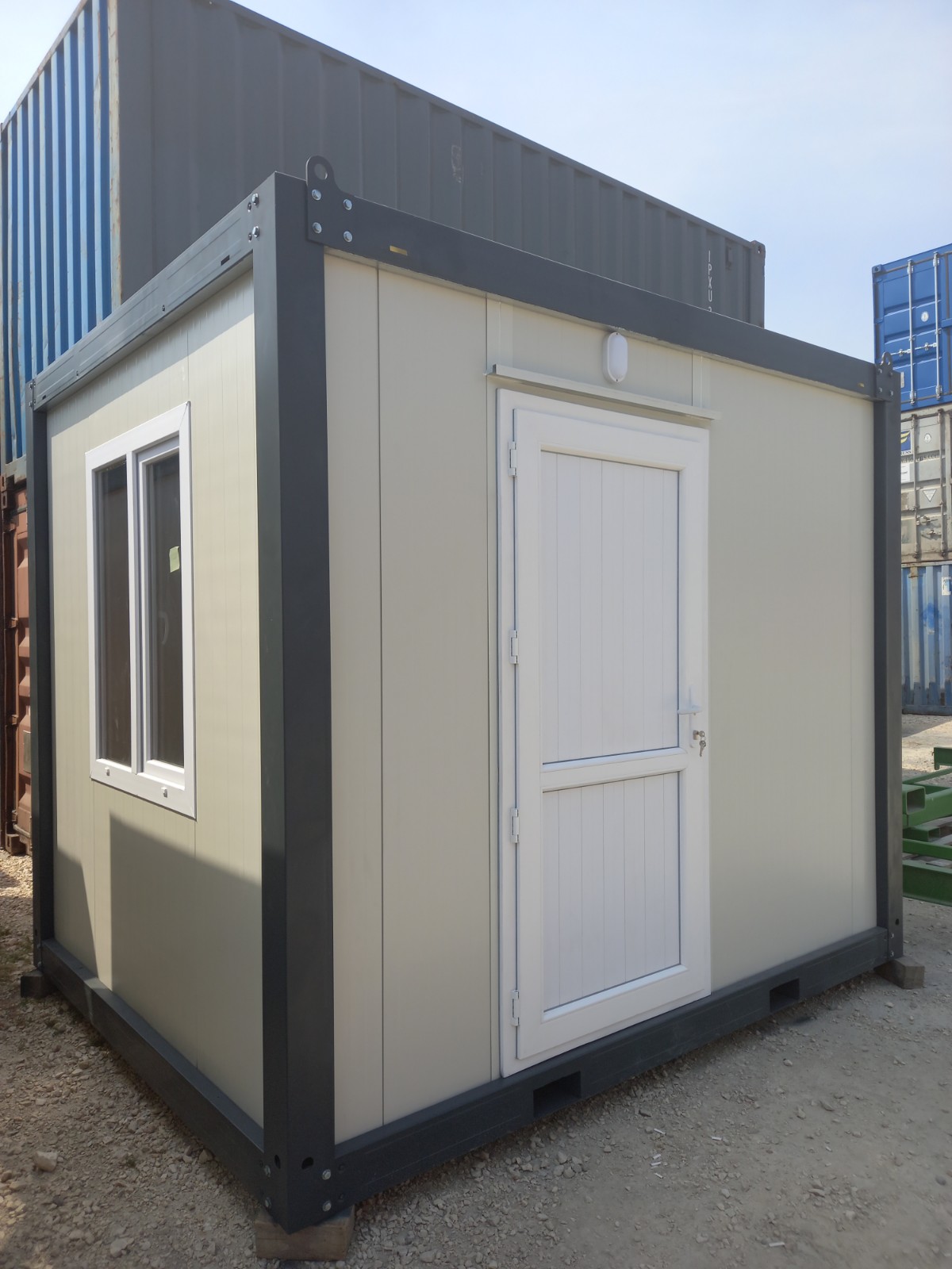 New 10' lightweight office container 001 - Image 2
