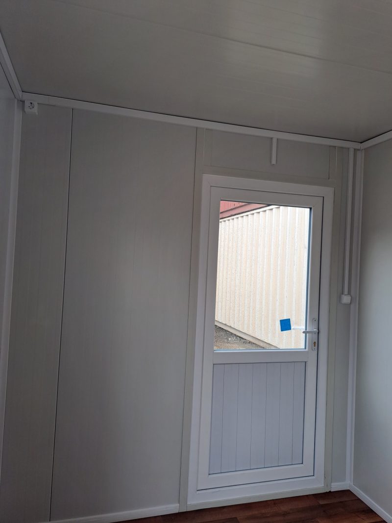 New 10' lightweight office container 002 - Image 5