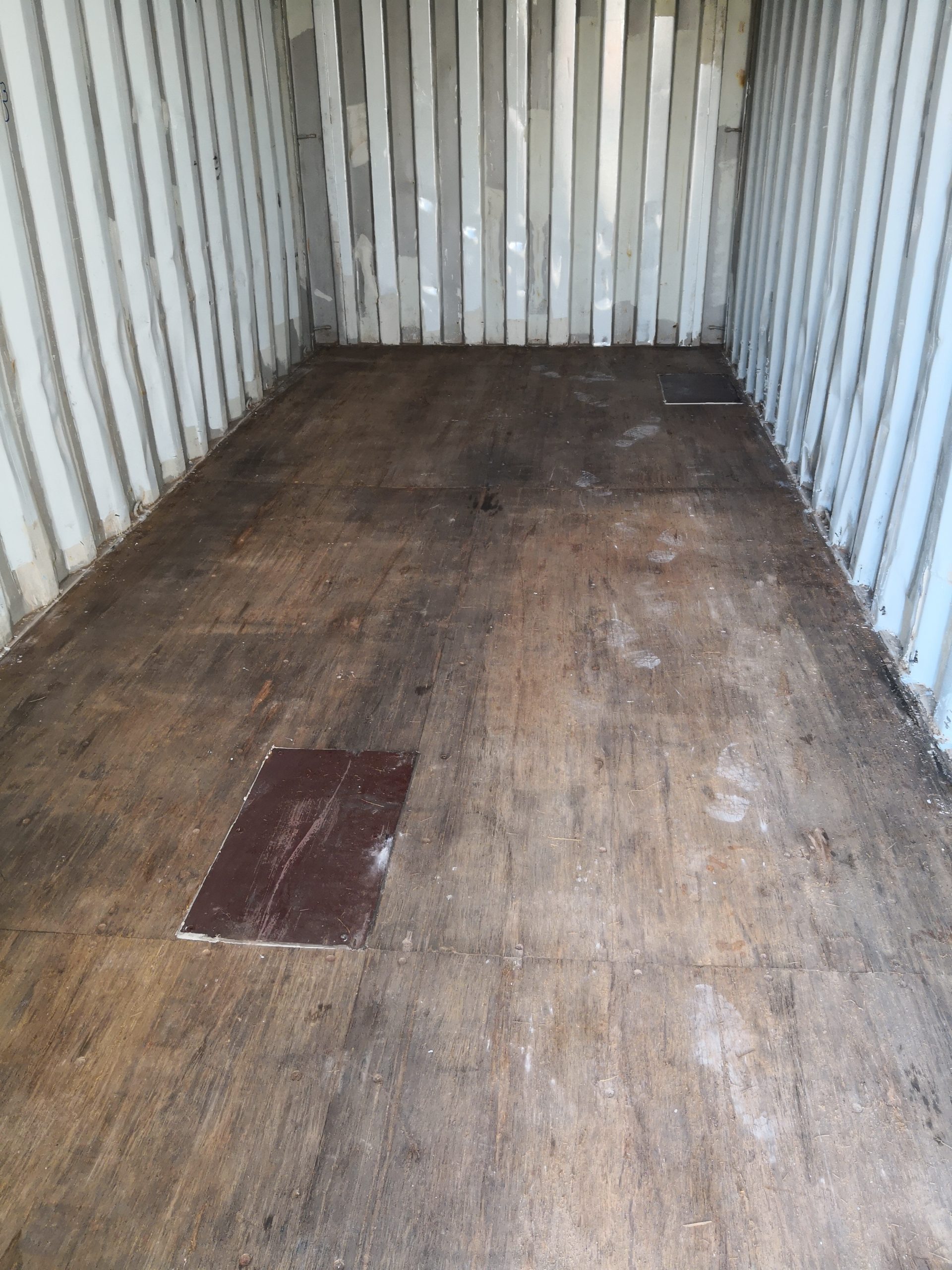 Used ISO 20' DC shipping container 002 - Image 5