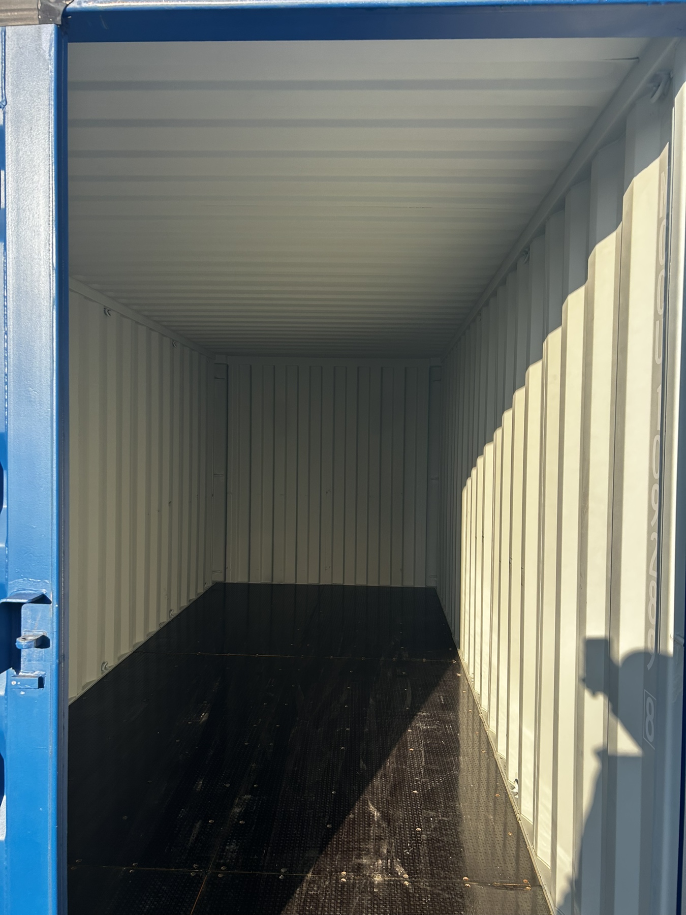 New/One-way ISO 20' DC shipping container 001 - Image 7